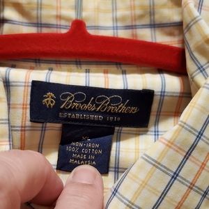Like new Brooks Brothers long sleeve button down s